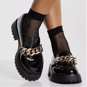 Black shoes Gold Slip-On Loafers with Chain luxury Detail size 8.5